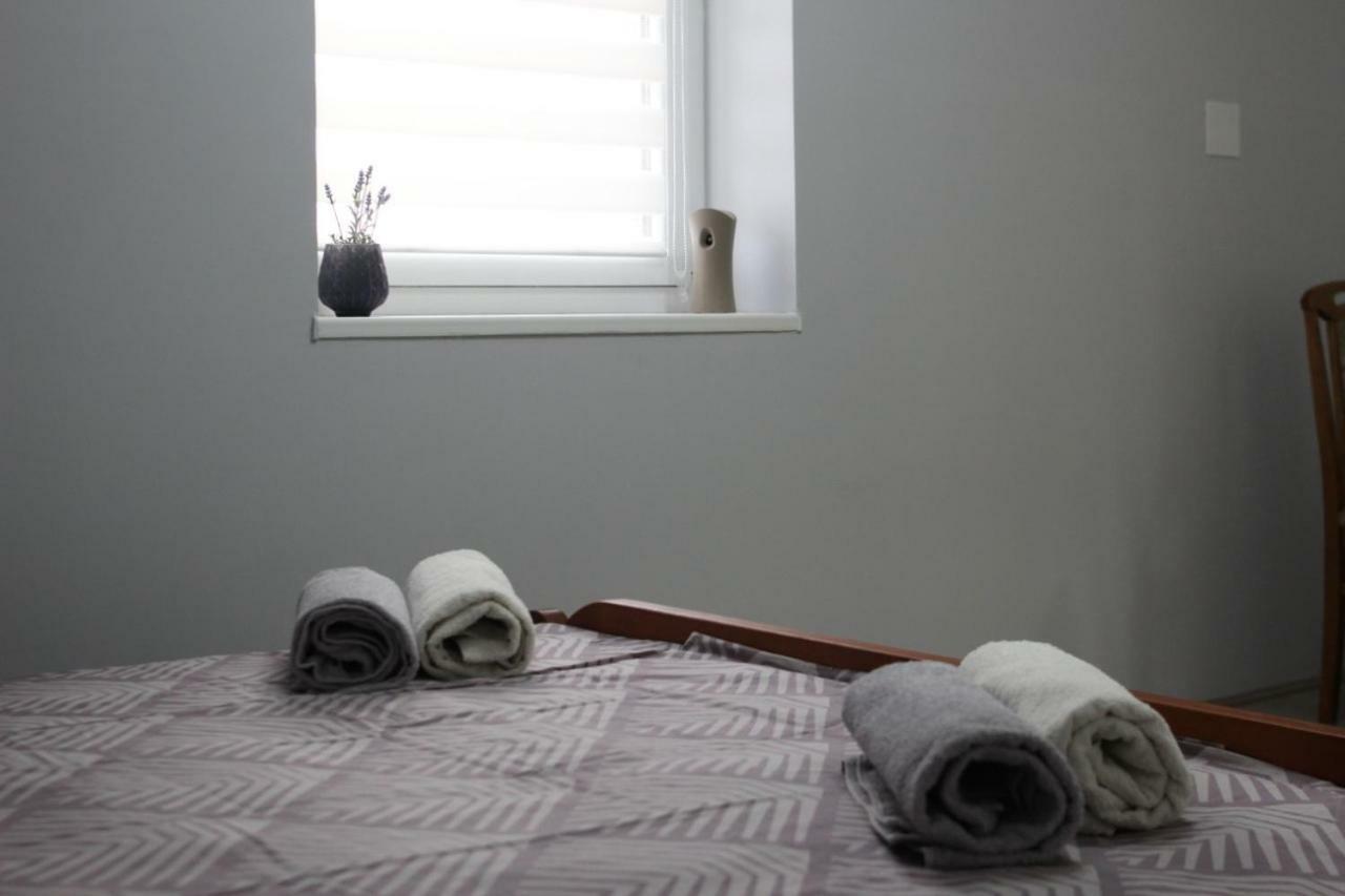 S. A. L. Prenociste Appartement Zrenjanin Buitenkant foto