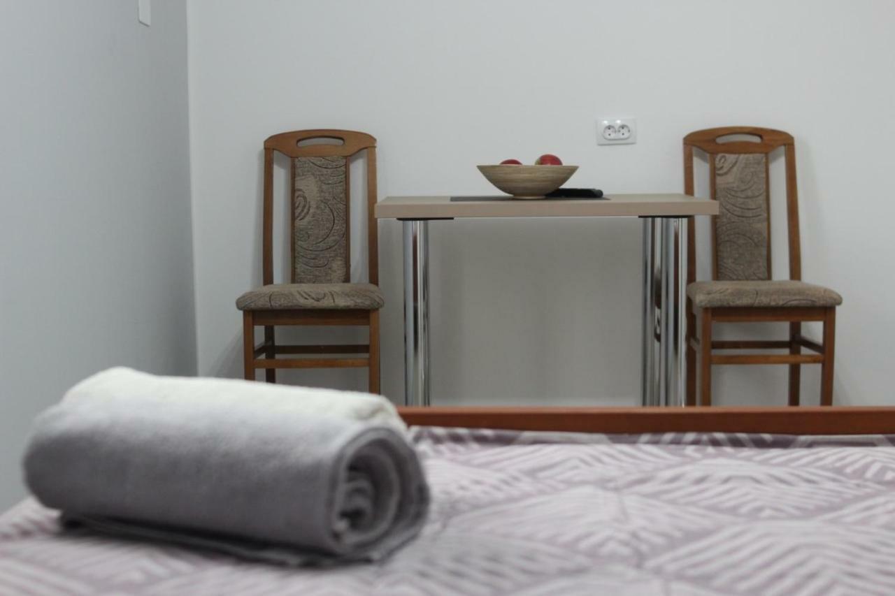 S. A. L. Prenociste Appartement Zrenjanin Buitenkant foto