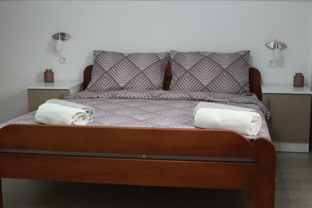 S. A. L. Prenociste Appartement Zrenjanin Buitenkant foto