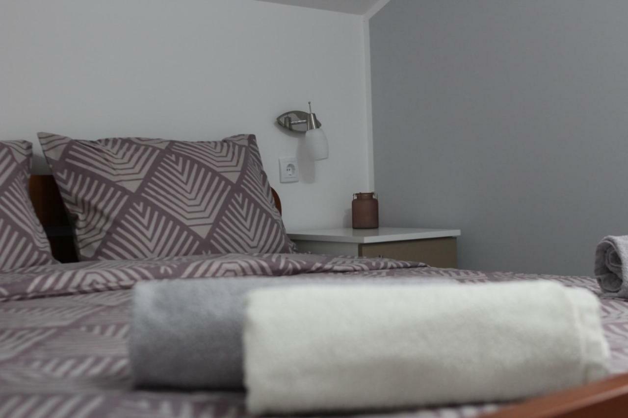 S. A. L. Prenociste Appartement Zrenjanin Buitenkant foto